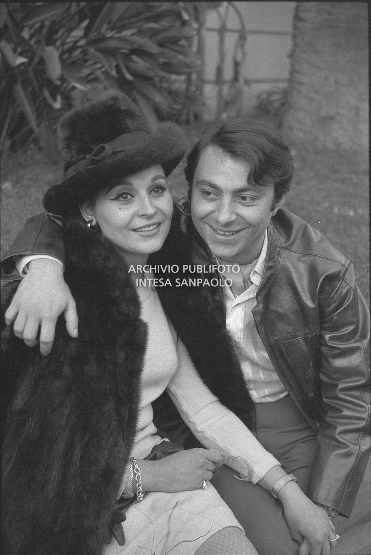 Peppino Gagliardi con la fidanzata Angela Luce al XVIII Festival della canzone italiana di Sanremo