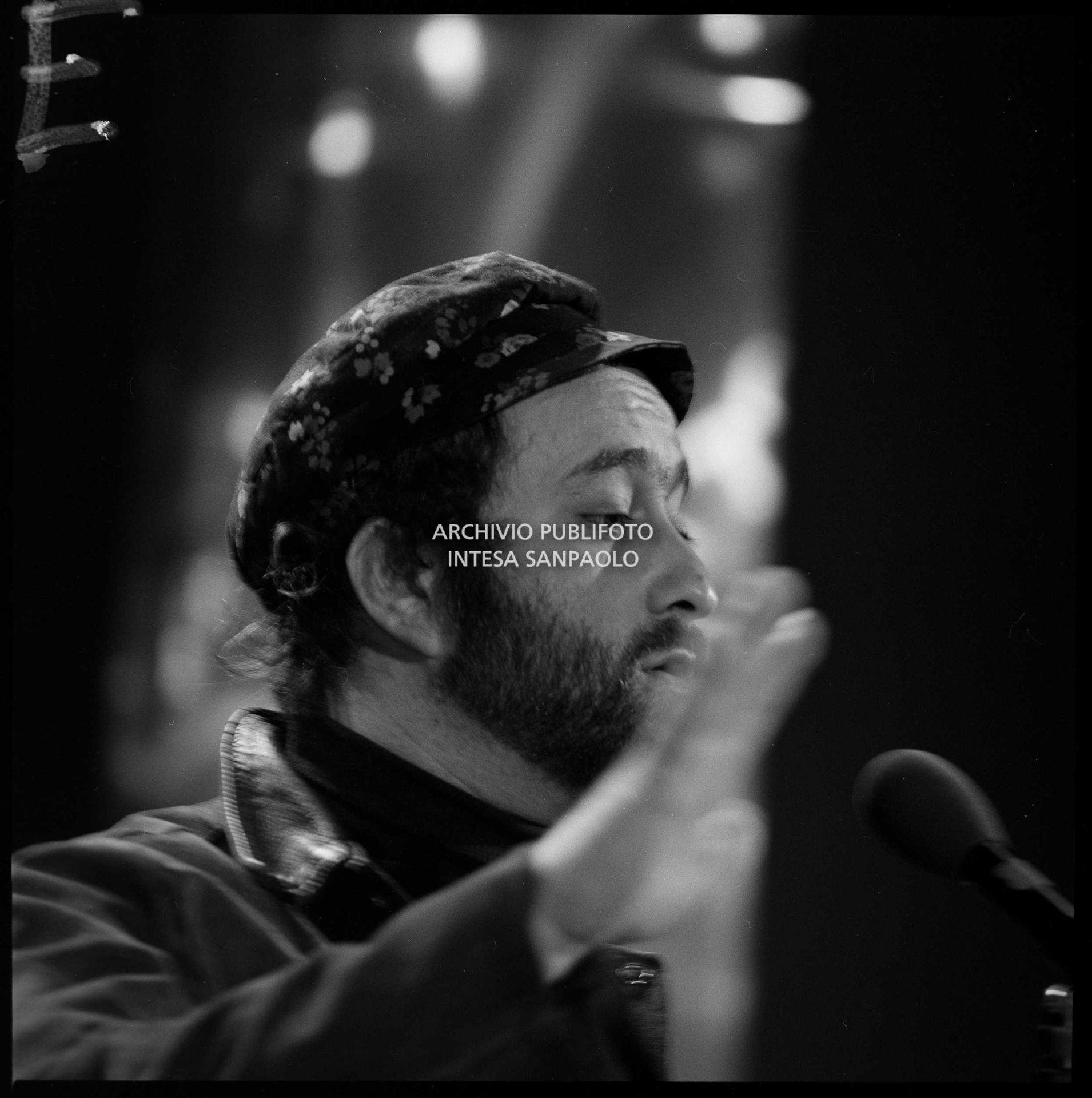 Lucio Dalla al XXI Festival della canzone italiana di Sanremo