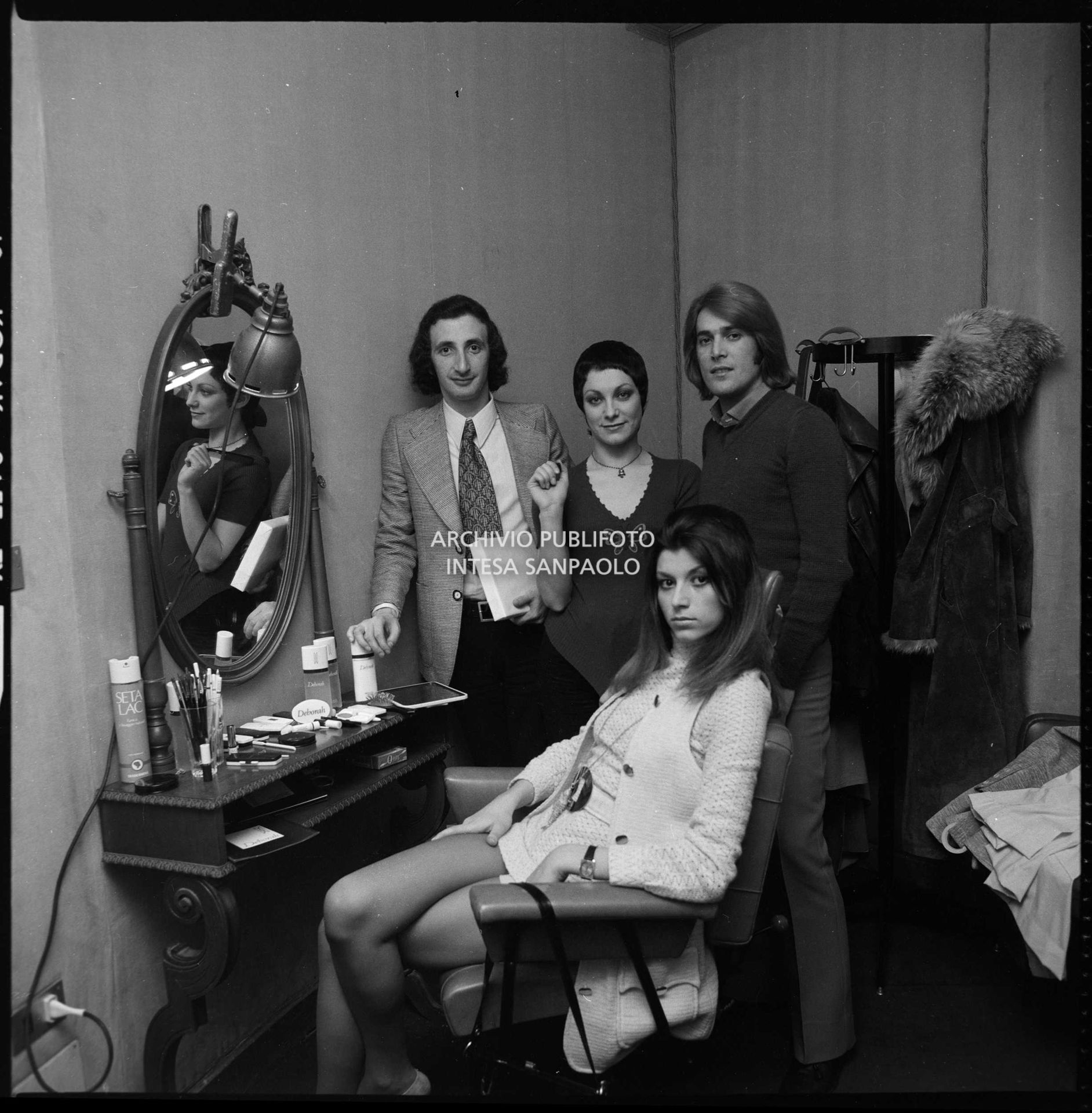 Ritratto del Ricchi e Poveri in sala trucco