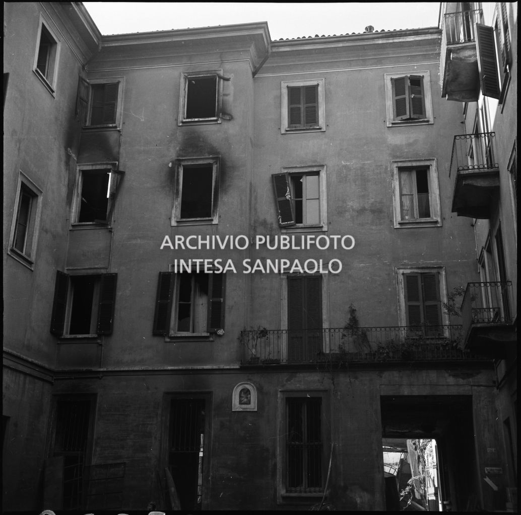 Bombardamenti. [Amministrazione], corso Garibaldi