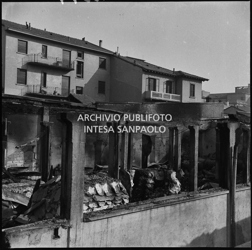 Bombardamenti. Barzaghi