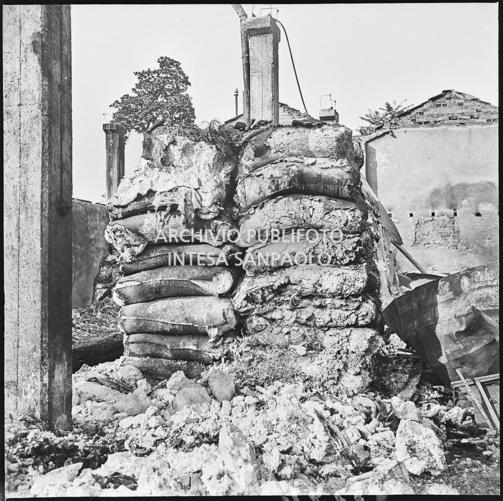 Bombardamenti. Barzaghi