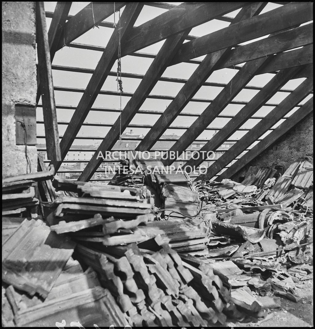 Bombardamenti. Bianchi