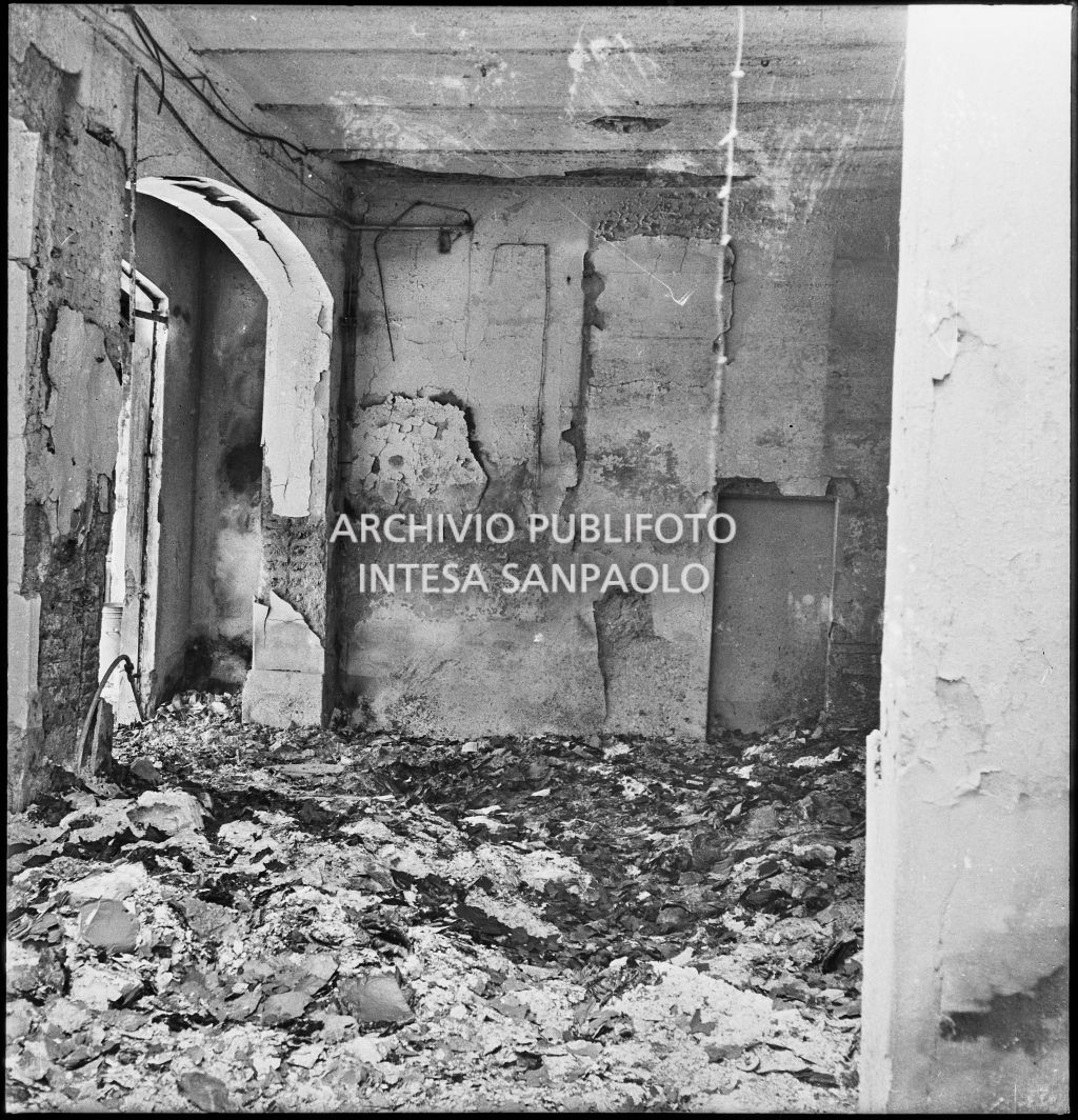 Danni all'interno della ditta Otto Bühler provocati dai bombardamenti