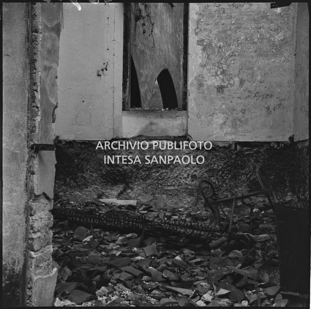 Bombardamenti. Cassa di Risparmio