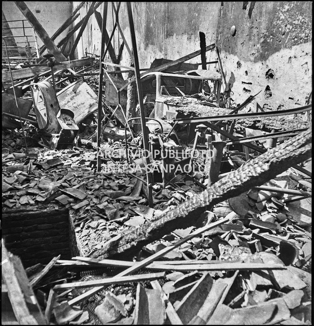 Bombardamenti. Colombo Siro