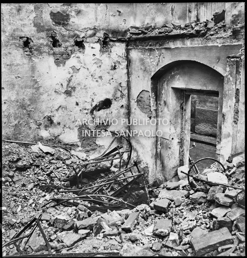 Bombardamenti. Colfar