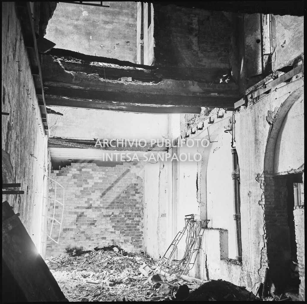 Bombardamenti. Calvi