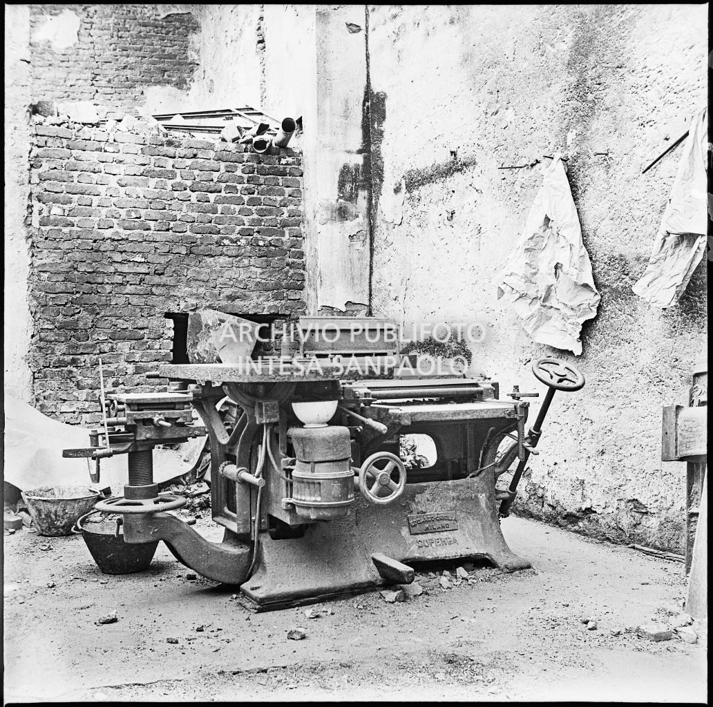 Bombardamenti. De Grandi