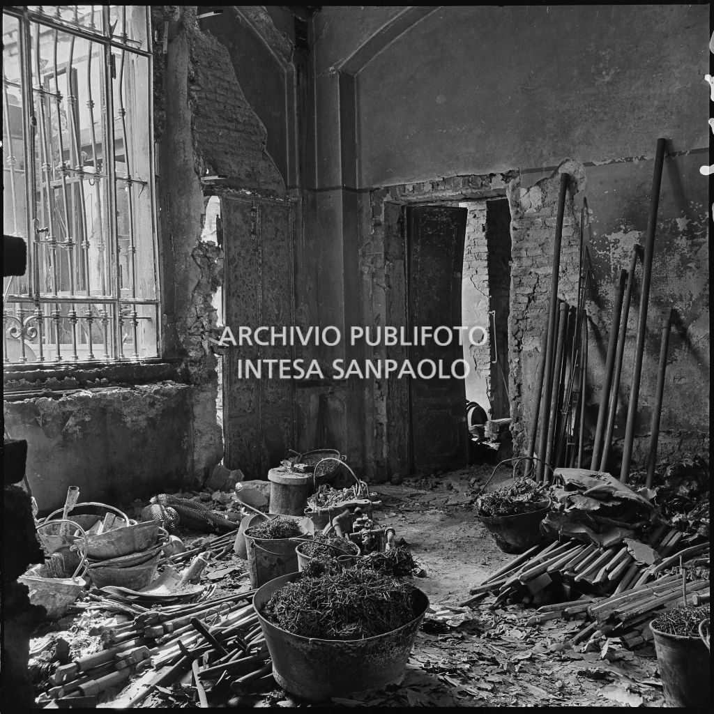 Bombardamenti. De Grandi