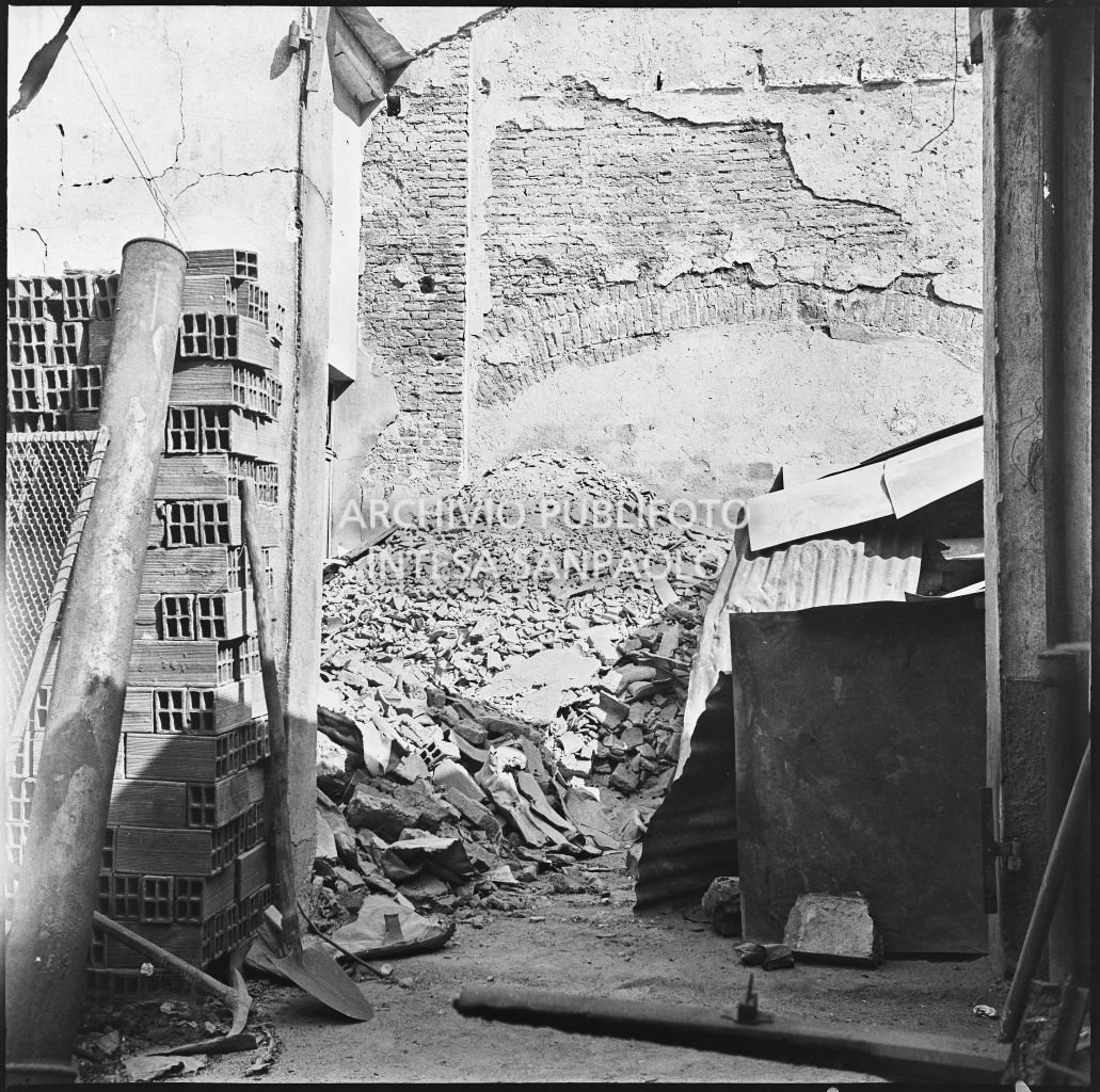 Bombardamenti. De Grandi