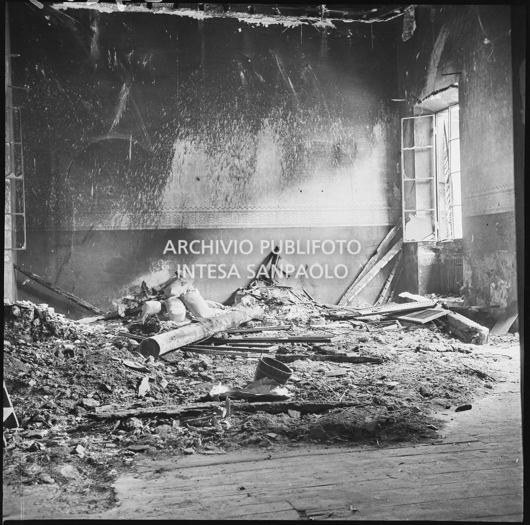 Bombardamenti. Ghezzi. Porta Volta