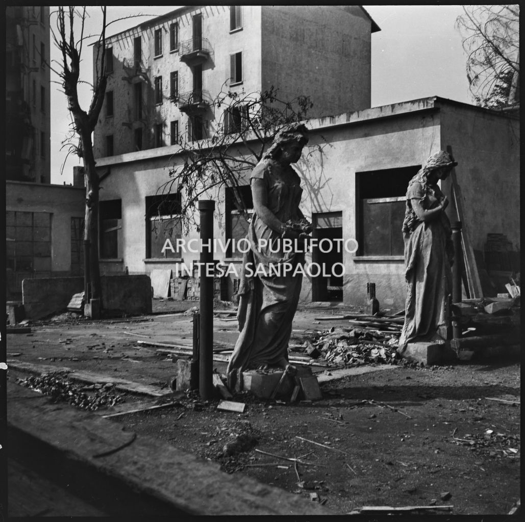 Bombardamenti. Moneta