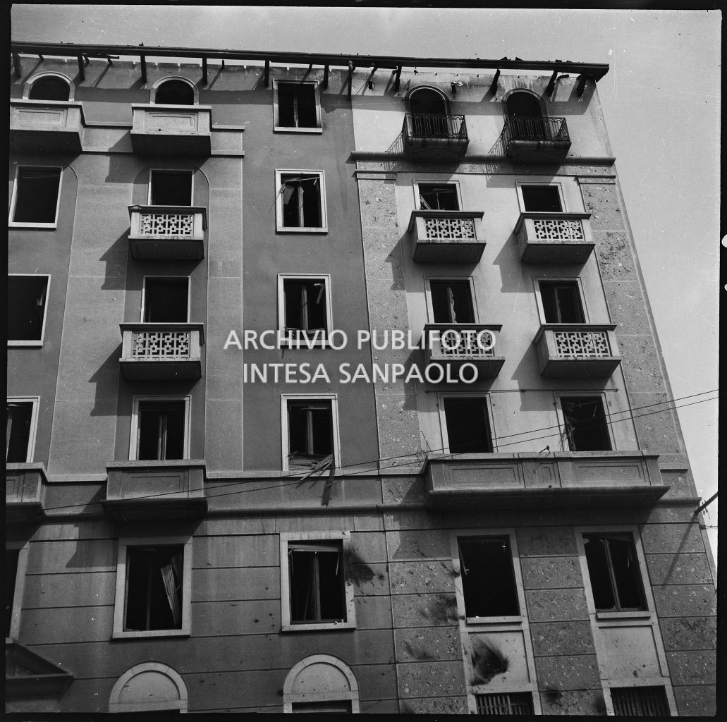 Bombardamenti. Moneta