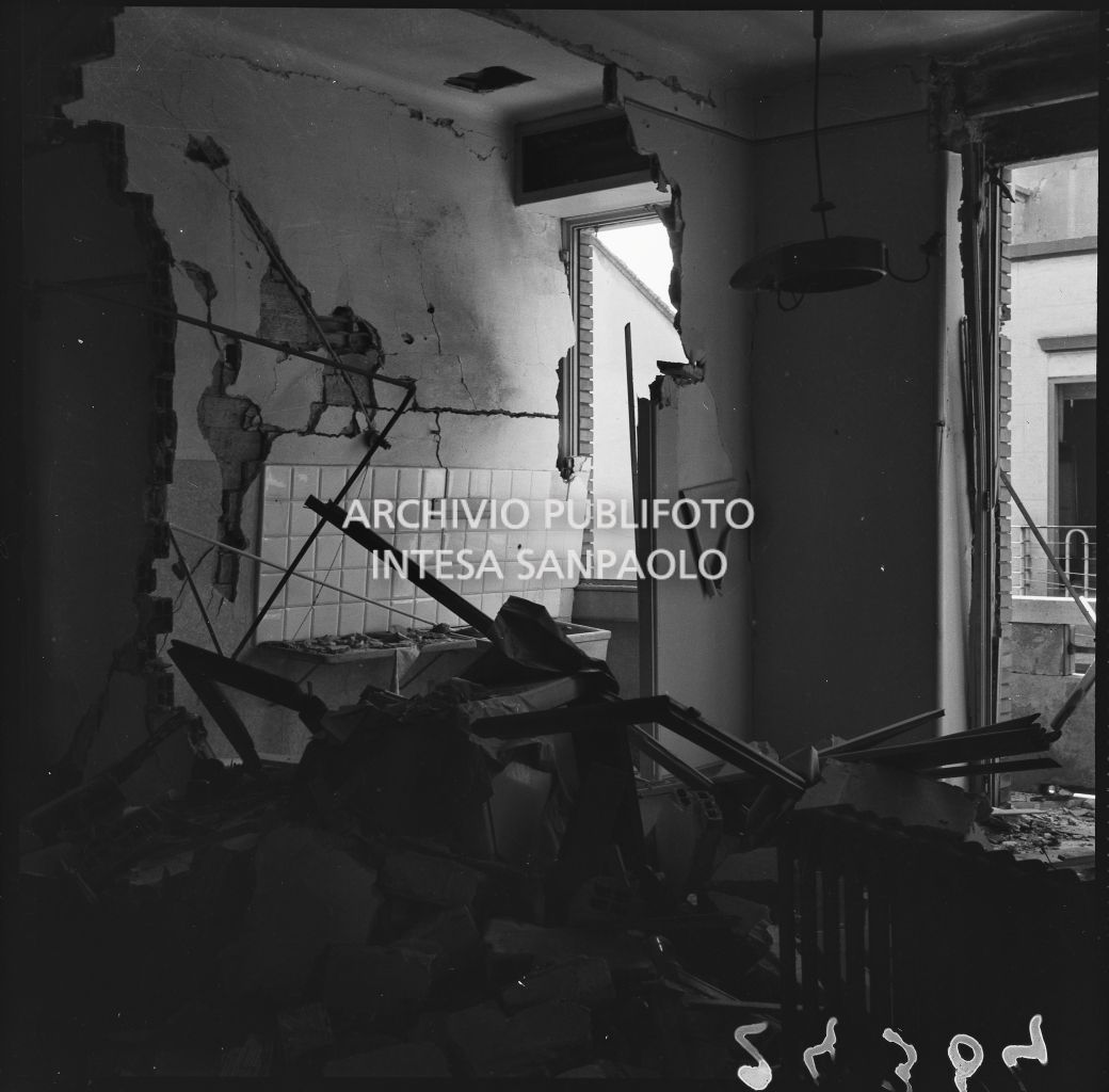 Bombardamenti. Memmi. Via Prinetti