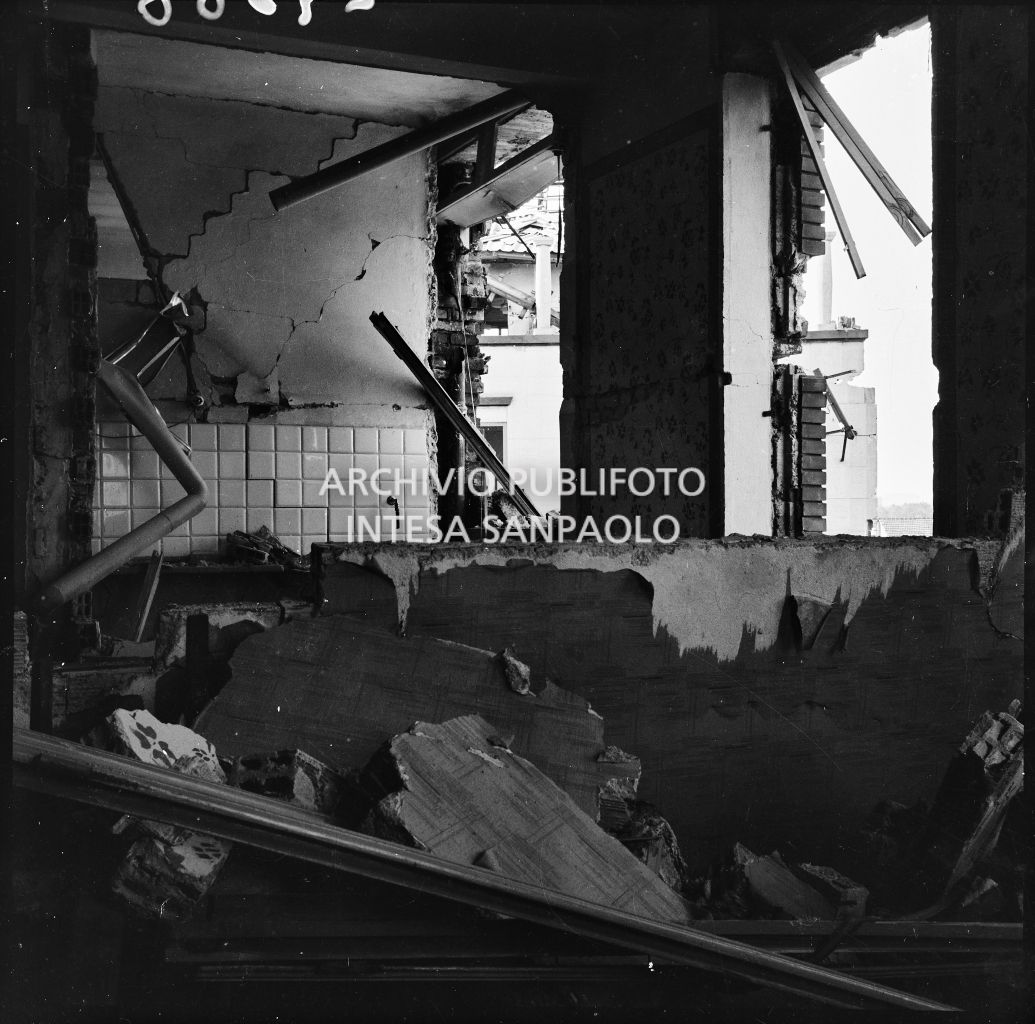 Bombardamenti. Memmi. Via Prinetti