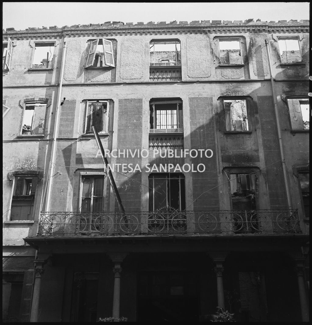 Bombardamenti. Monza. Via Manin 21