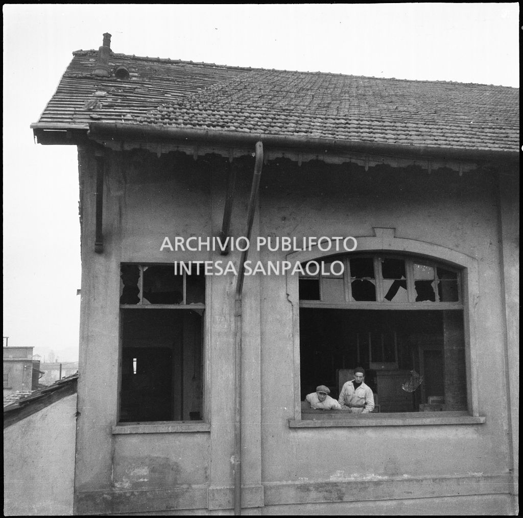 Bombardamenti. Montecatini. Tetti