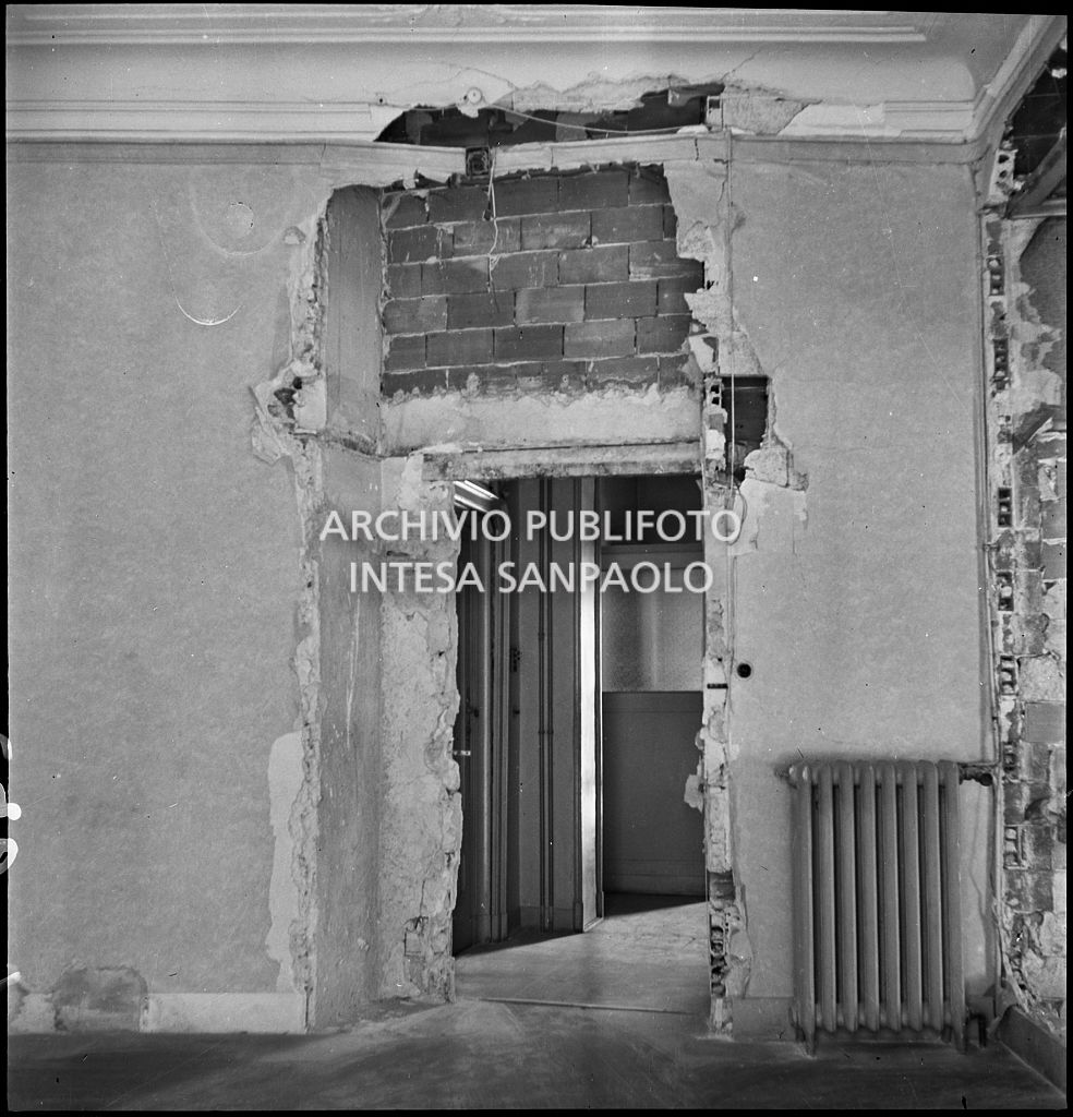 Bombardamenti. Montecatini. Principe Umberto 9 [oggi via Filippo Turati 9]