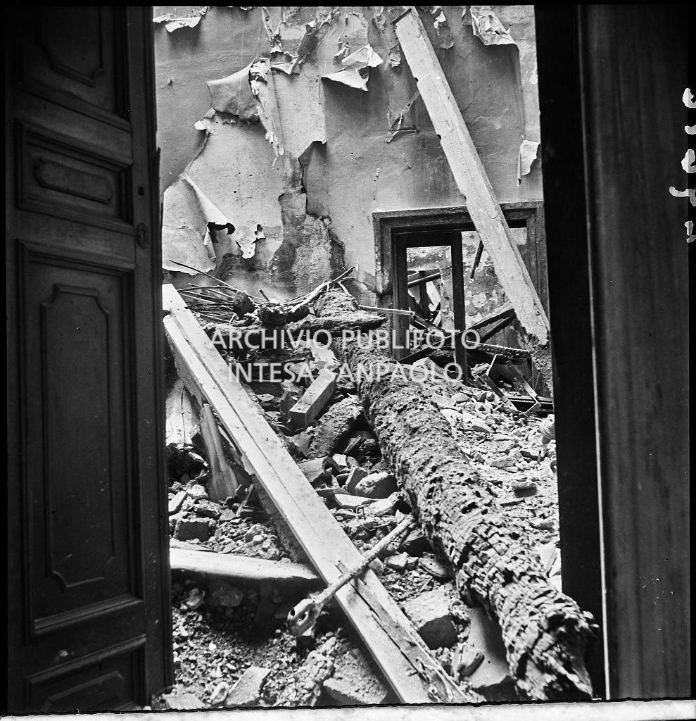 Bombardamenti. Montecatini. Palazzo Melzi d'Eril