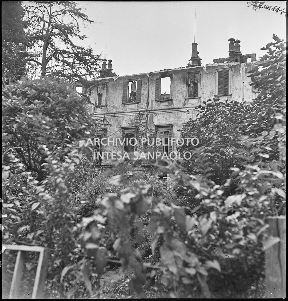 Bombardamenti. Montecatini. Palazzo Melzi d'Eril