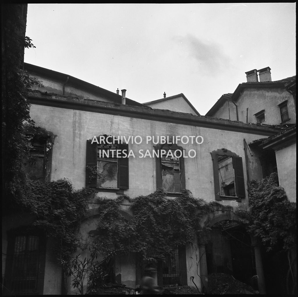 Bombardamenti. Montecatini. Palazzo Melzi d'Eril