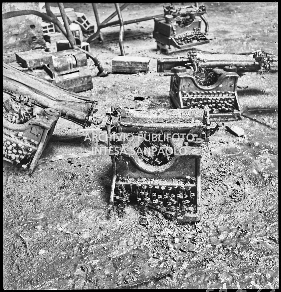 Bombardamenti. Montecatini. Via Cordusio