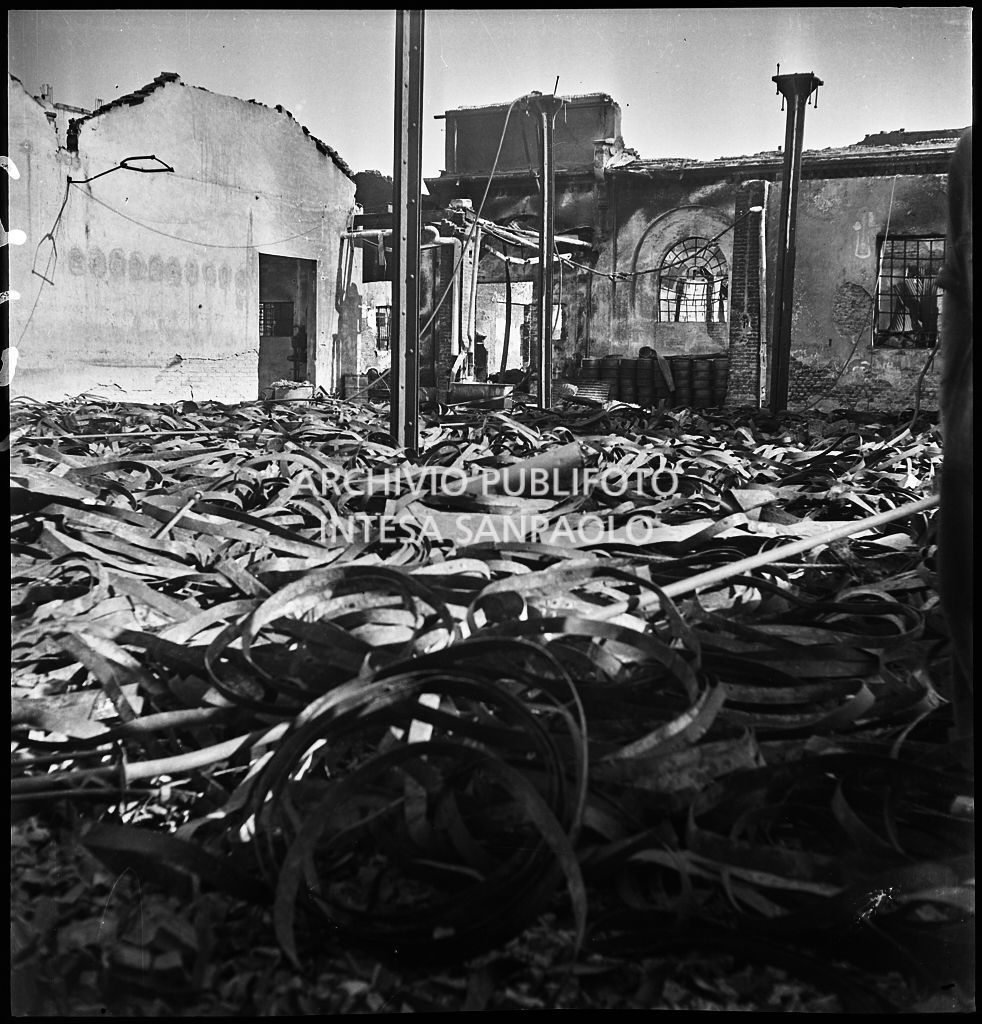 Bombardamenti. Montecatini. Via Tortona