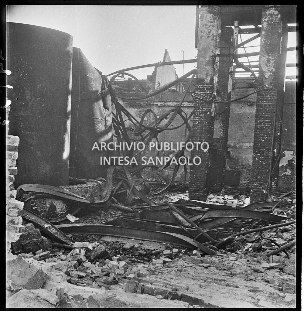 Bombardamenti. Montecatini. Via Tortona
