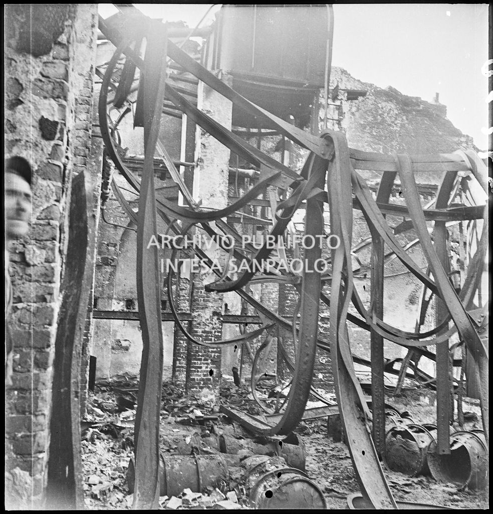 Bombardamenti. Montecatini. Via Tortona