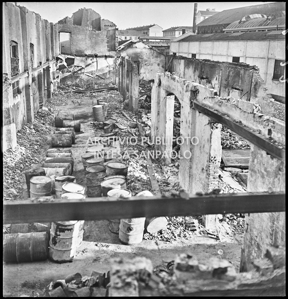 Bombardamenti. Montecatini. Via Tortona