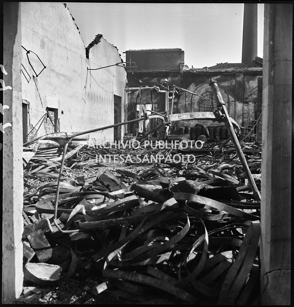Bombardamenti. Montecatini. Via Tortona