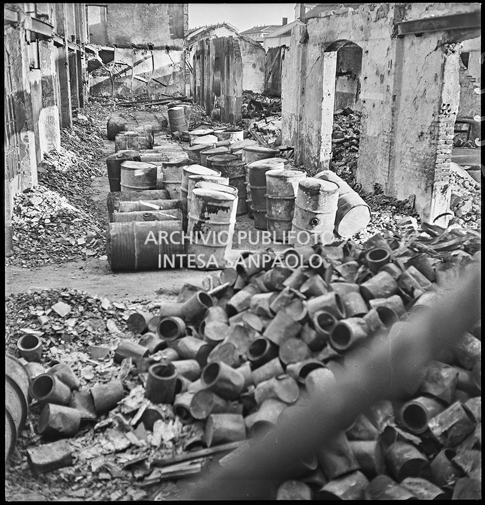 Bombardamenti. Montecatini. Via Tortona