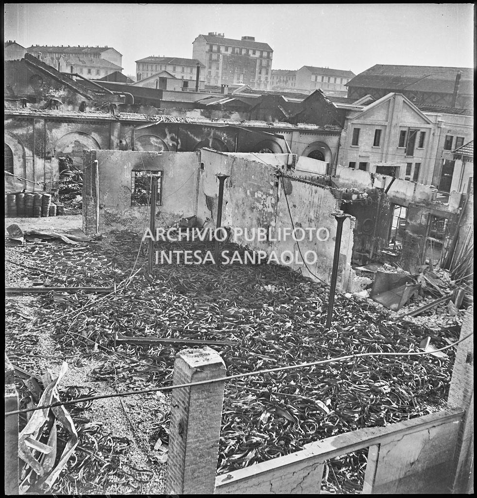 Bombardamenti. Montecatini. Via Tortona