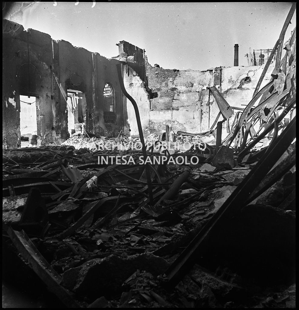 Bombardamenti. Montecatini. Via Tortona