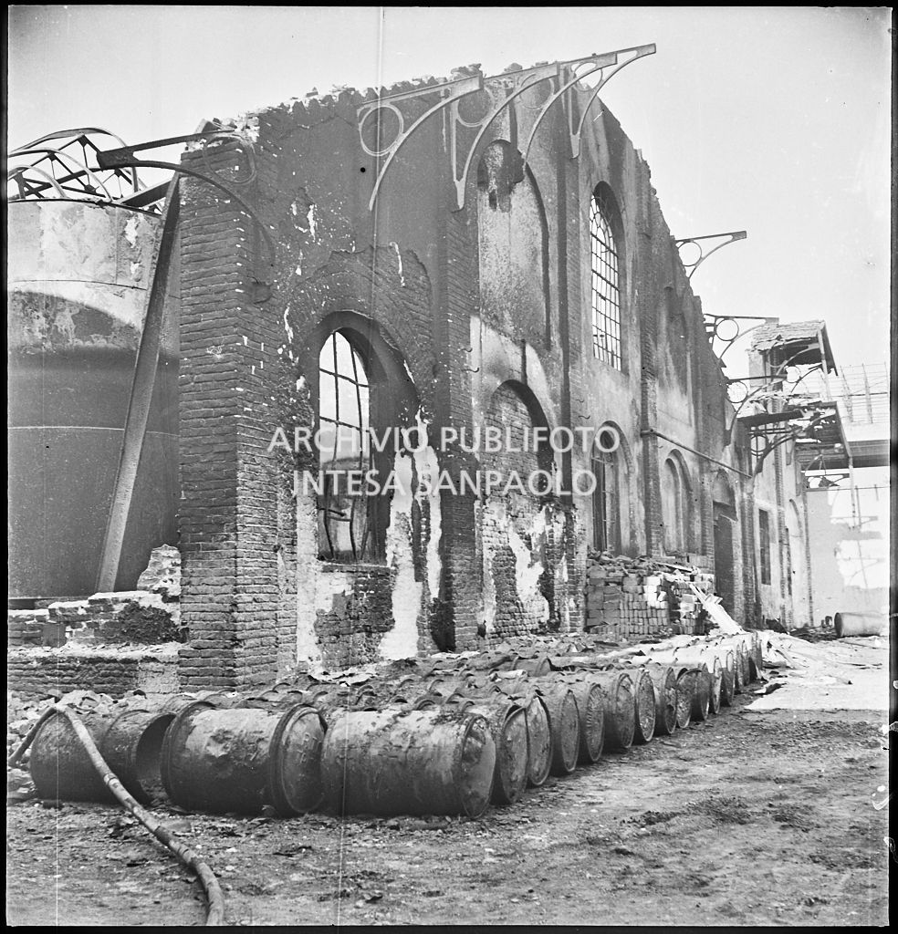 Bombardamenti. Montecatini. Via Tortona