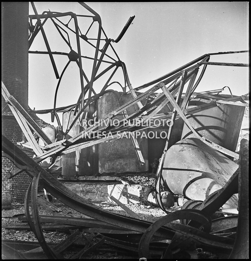 Bombardamenti. Montecatini. Via Tortona