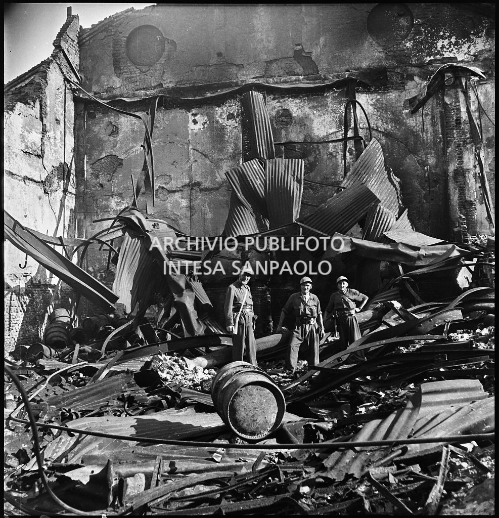 Bombardamenti. Montecatini. Via Tortona