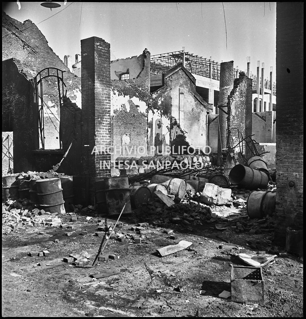 Bombardamenti. Montecatini. Via Tortona