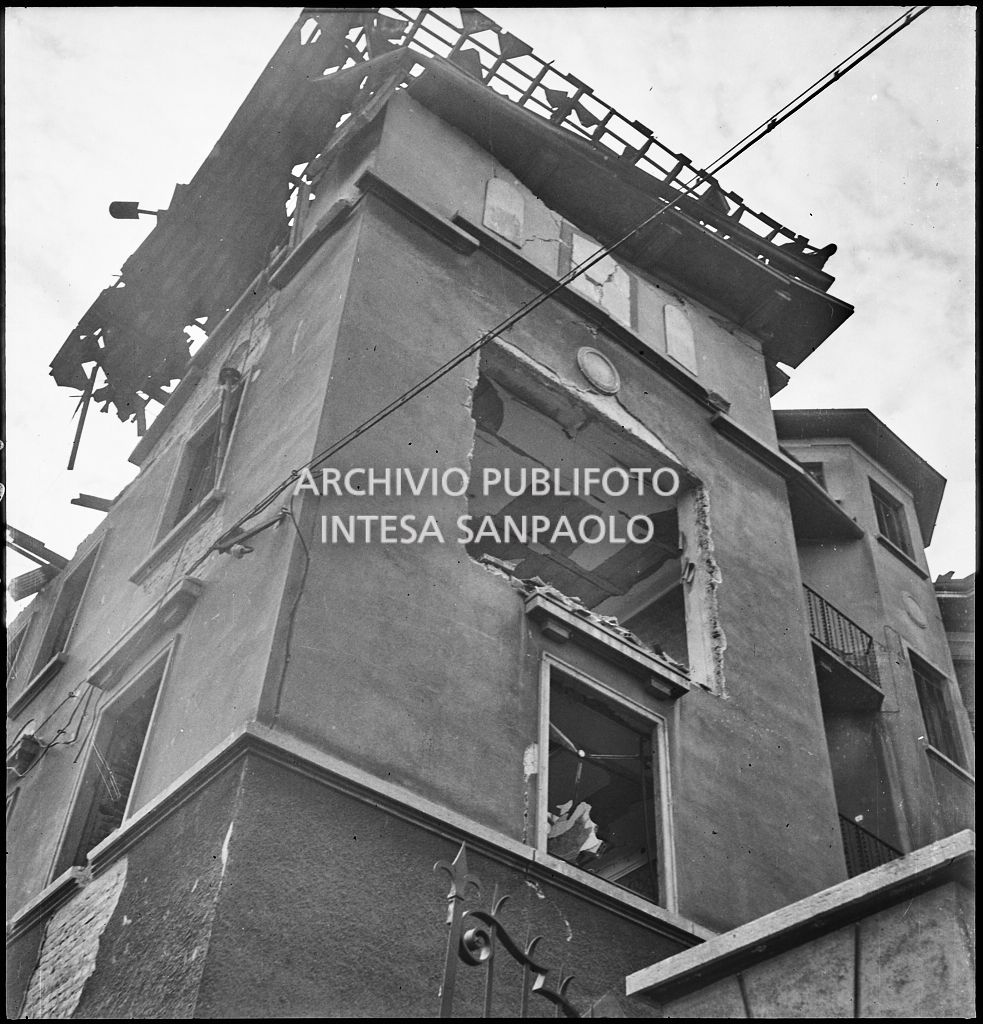 Bombardamenti. Kresling