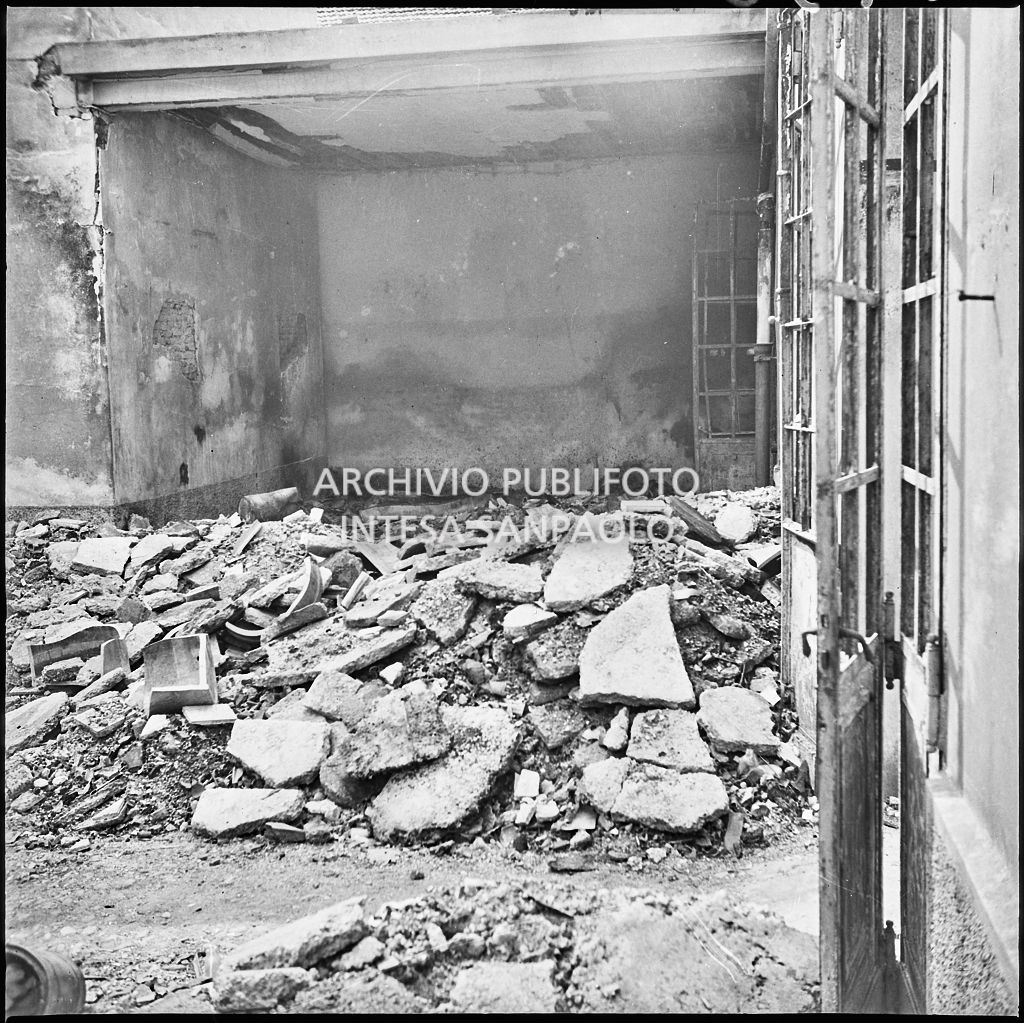 Bombardamenti. Perego