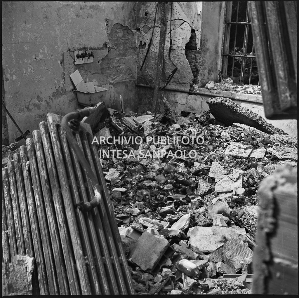 Bombardamenti. Perego