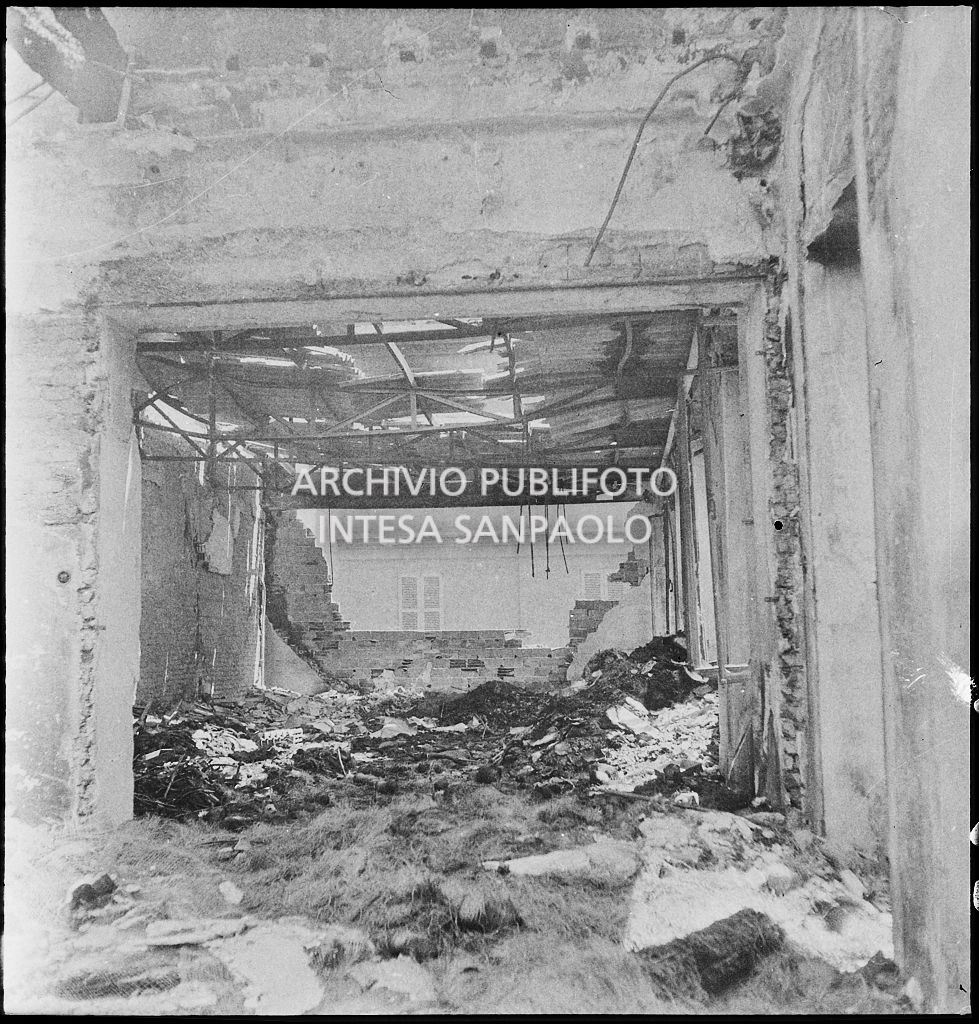 Bombardamenti. Poletti