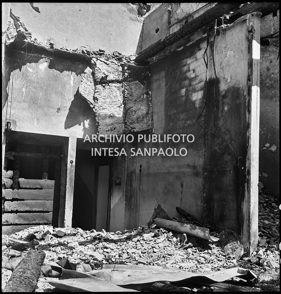 Bombardamenti. Poletti