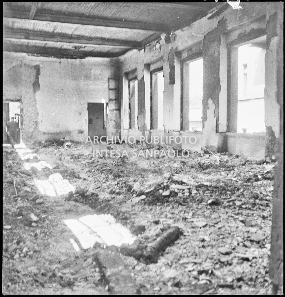 Bombardamenti. Poletti