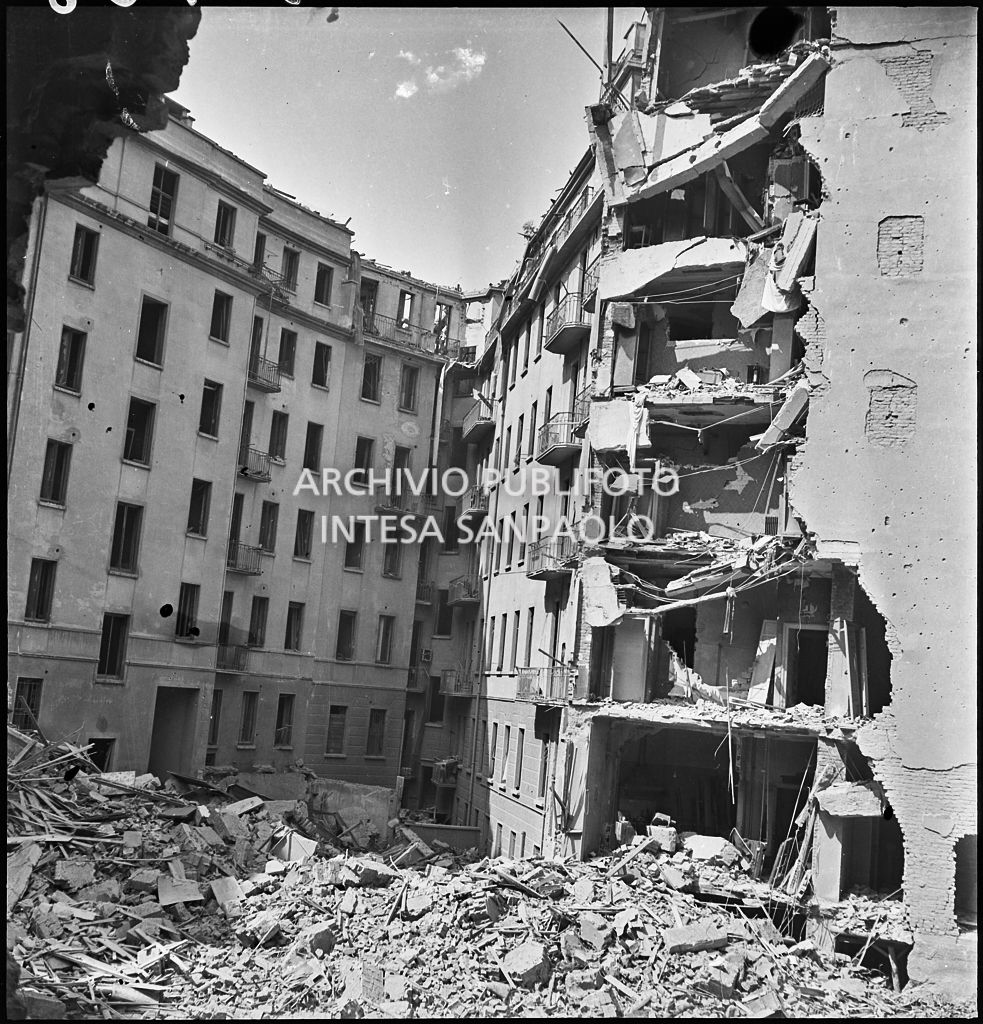 Bombardamenti. Postiglione