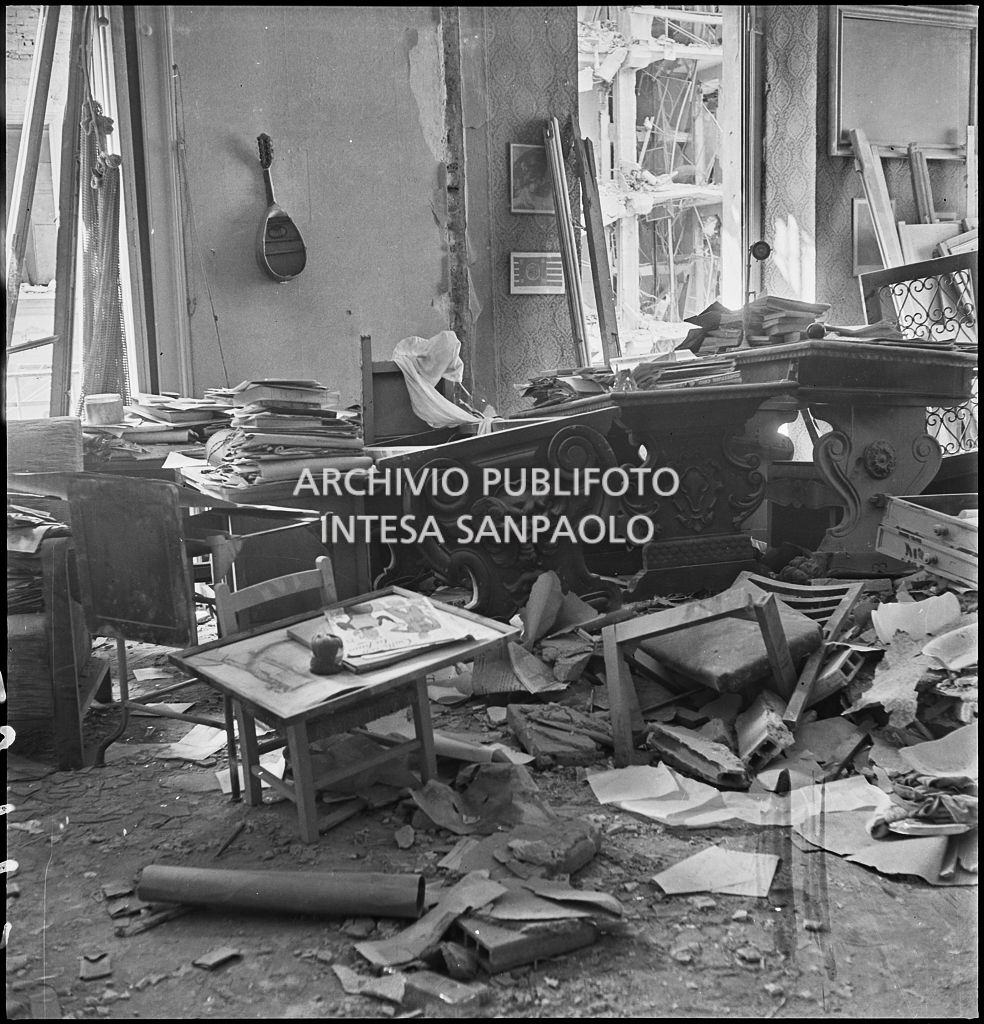 Bombardamenti. Postiglione