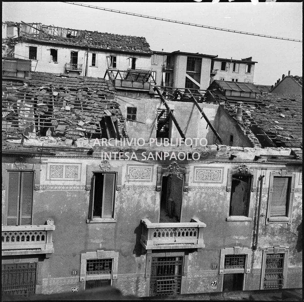 Bombardamenti. Roscio. Via Mameli 27