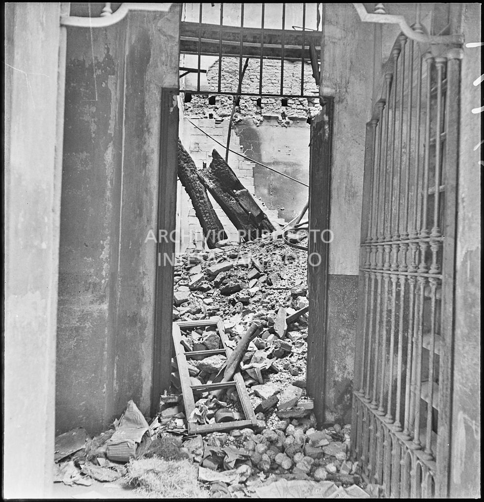 Sede della impresa Sacchi e Savio, in via Solferino 40 a Milano, che era attiva nel settore delle biciclette e motociclette, distrutta dai bombardamenti