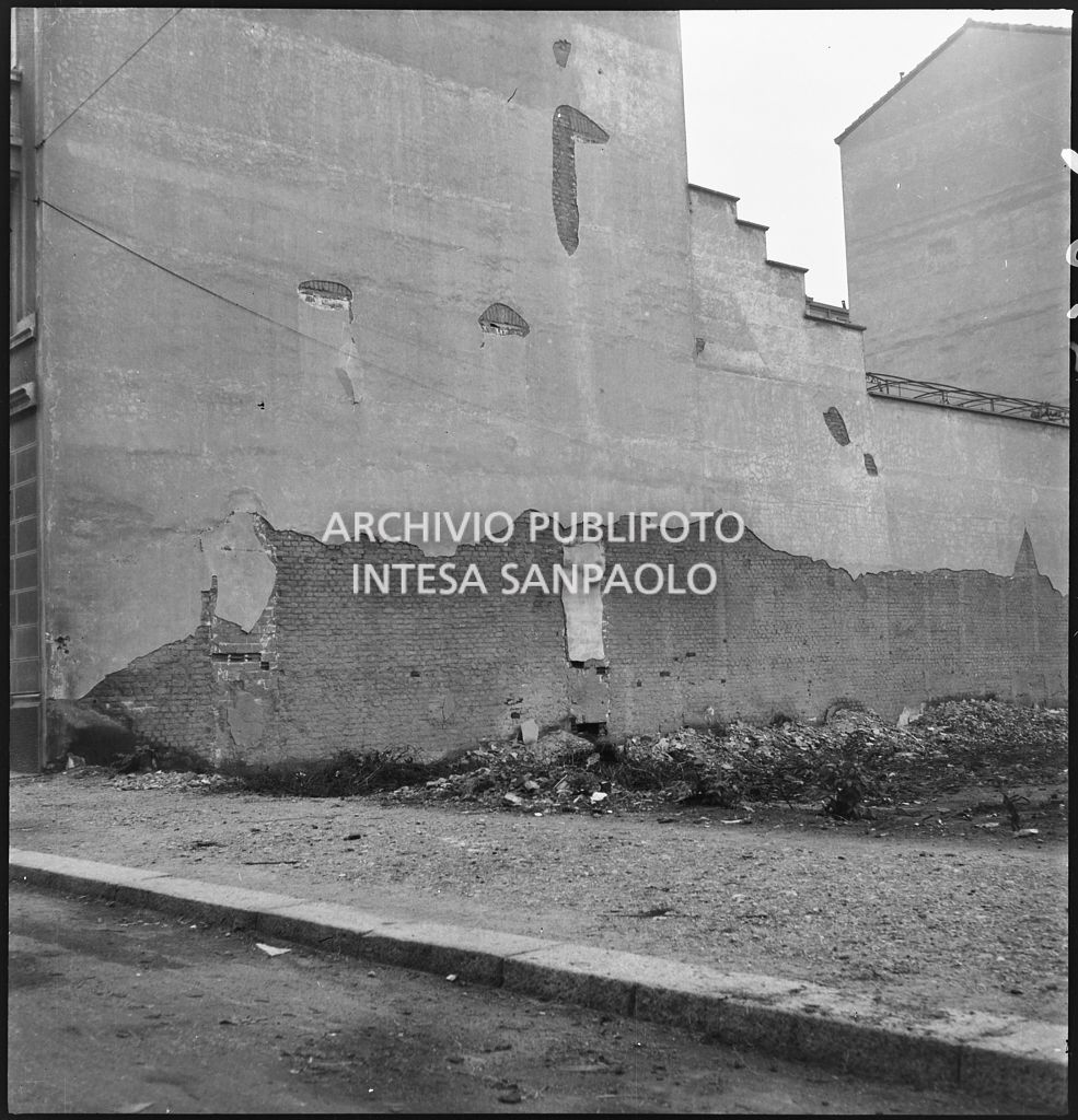 Bombardamenti. Tansini